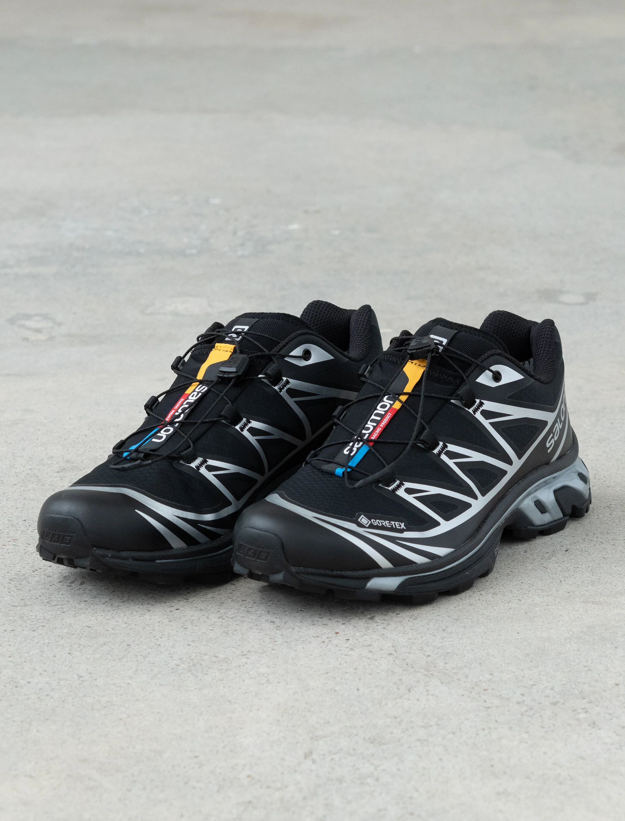 XT-6 GTX (Black/Silver) - Image 5